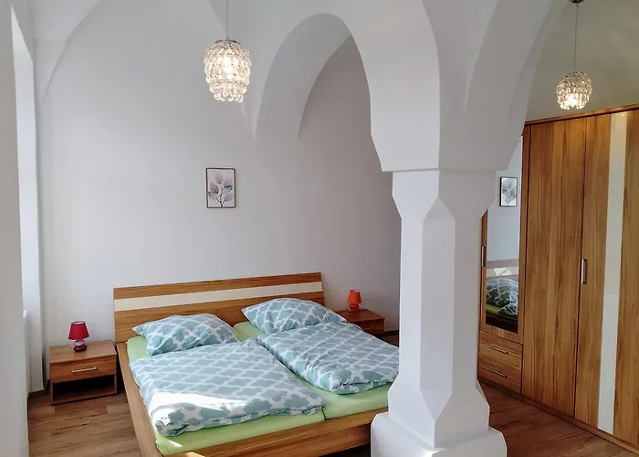 Ferienwohnung Im Rittergut Plohn 300 Meter Zum Freizeitpark